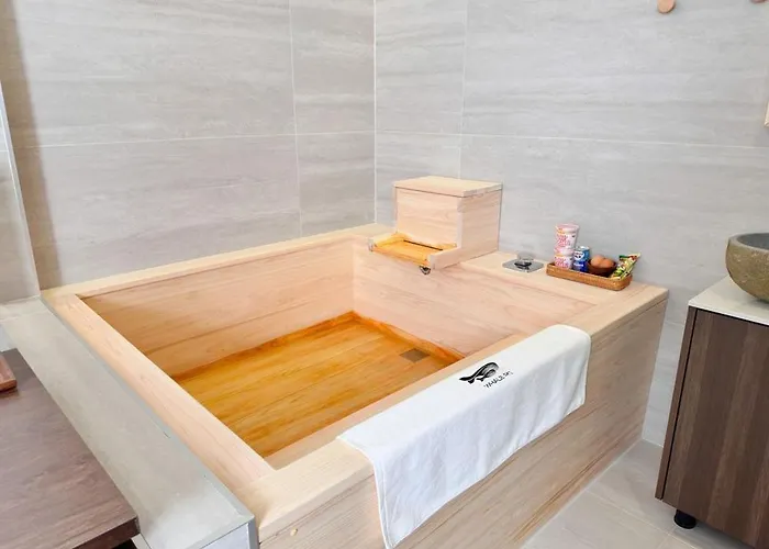 Whalero Gimpo Airport Guest house