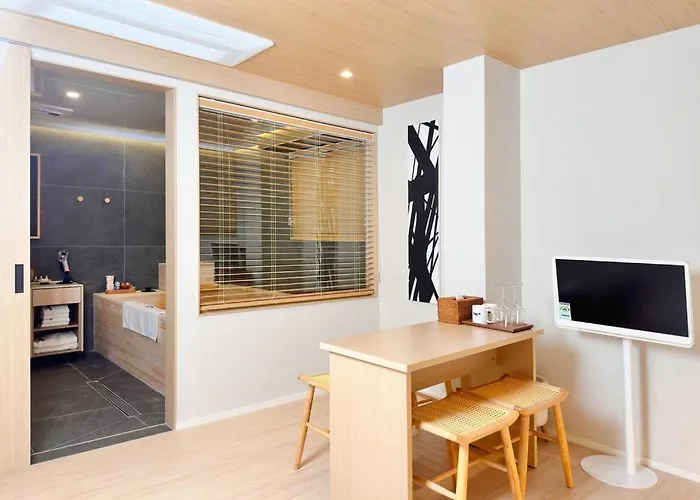 Whalero Gimpo Airport Guest house Seoul